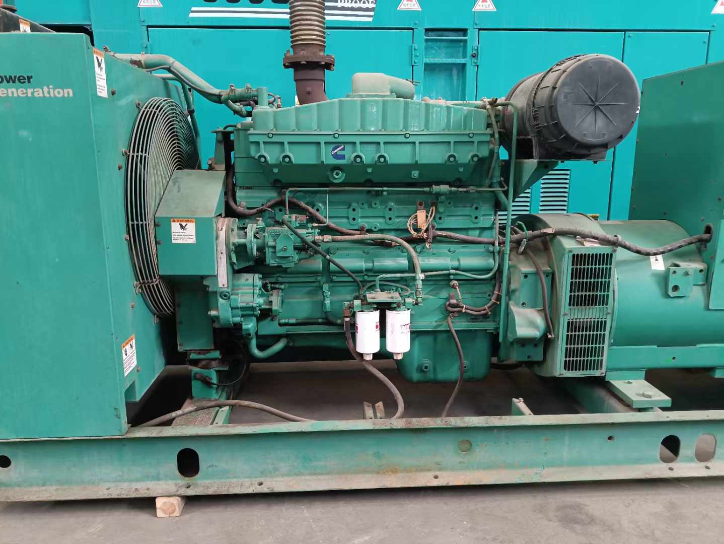 关岭过载会对 600kW 柴油发电机组造成哪些损害？
