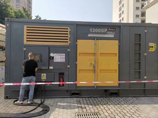 关岭500KW发电机组冬季应该配多大的启动电瓶？